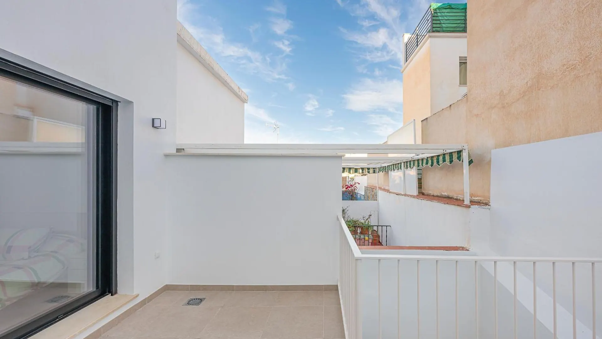 Apartments Malaga Vicente Gomez De Cadiz One