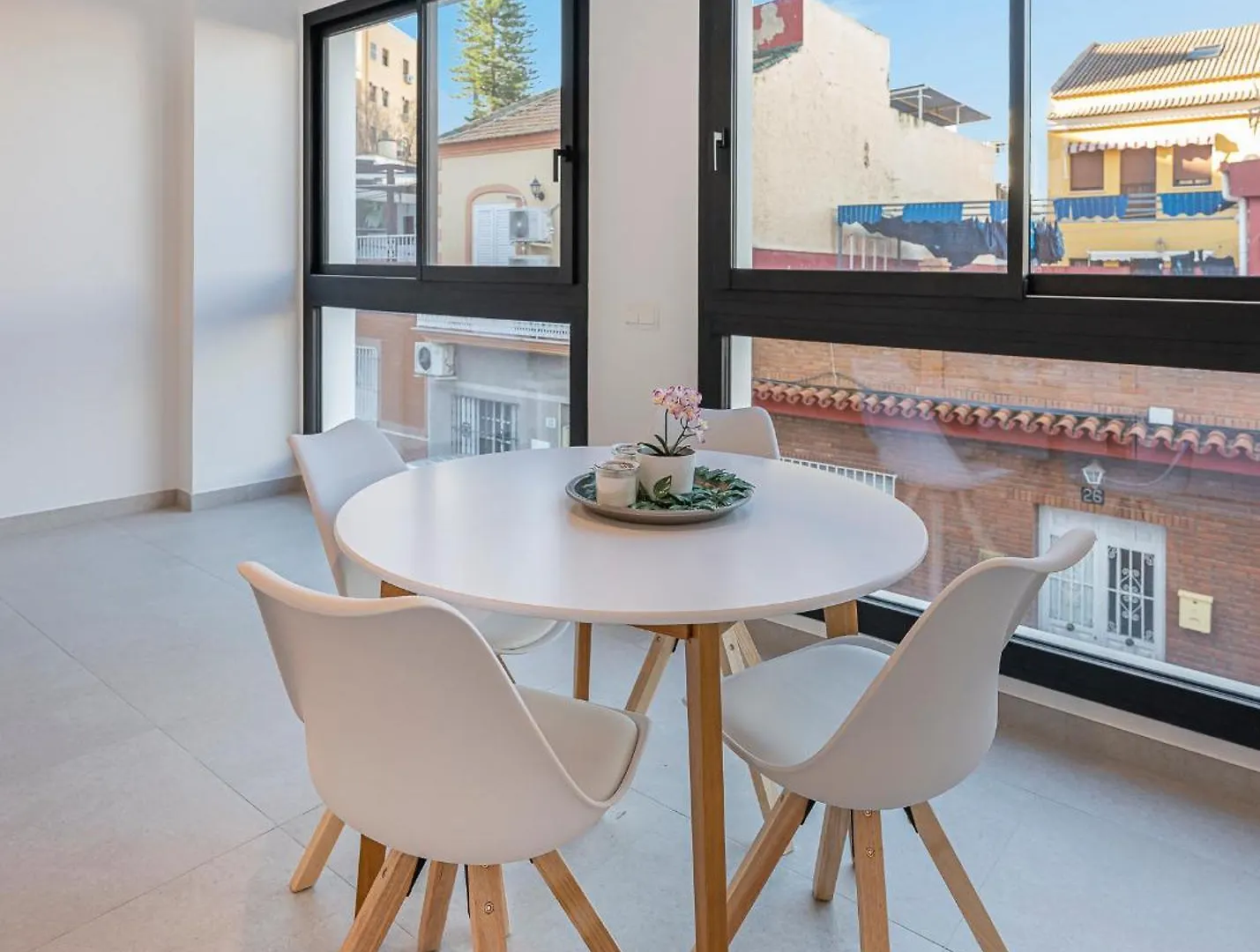 Apartments Malaga Vicente Gomez De Cadiz One